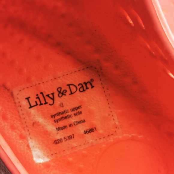 Lily & Dan Water Shoes Kids Pink White sz 3 Lightweight no laceup slip on As New - Picture 8 of 8